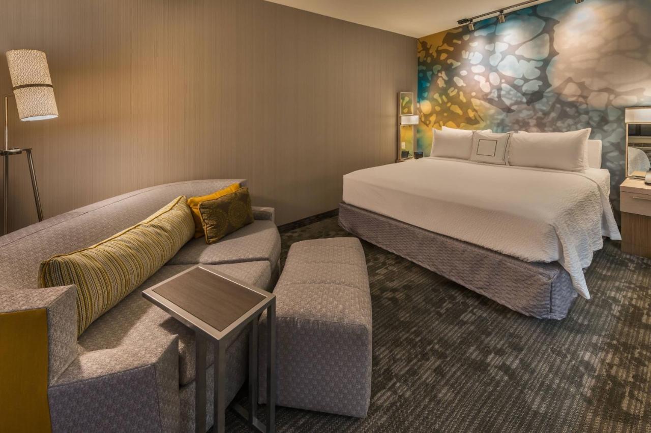 Courtyard By Marriott Reno Downtown/Riverfront Zewnętrze zdjęcie