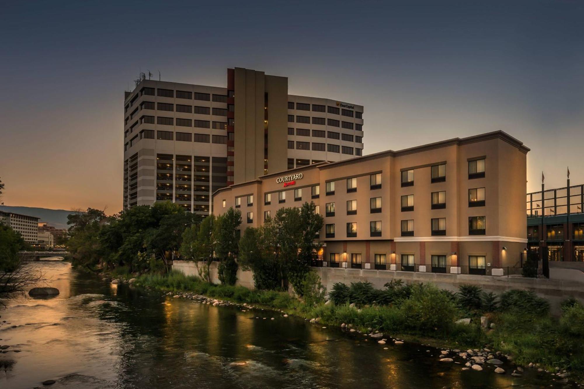 Courtyard By Marriott Reno Downtown/Riverfront Zewnętrze zdjęcie